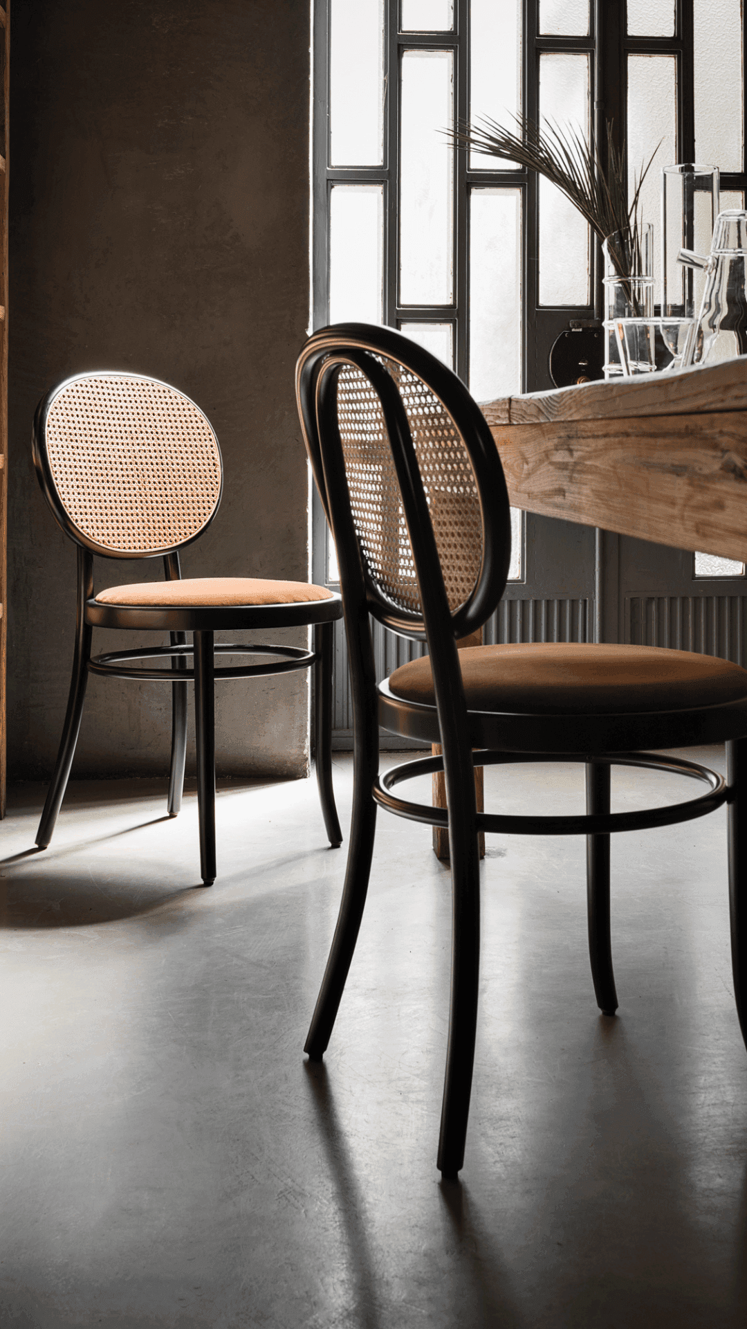 N. 0 | Gebrüder Thonet Vienna