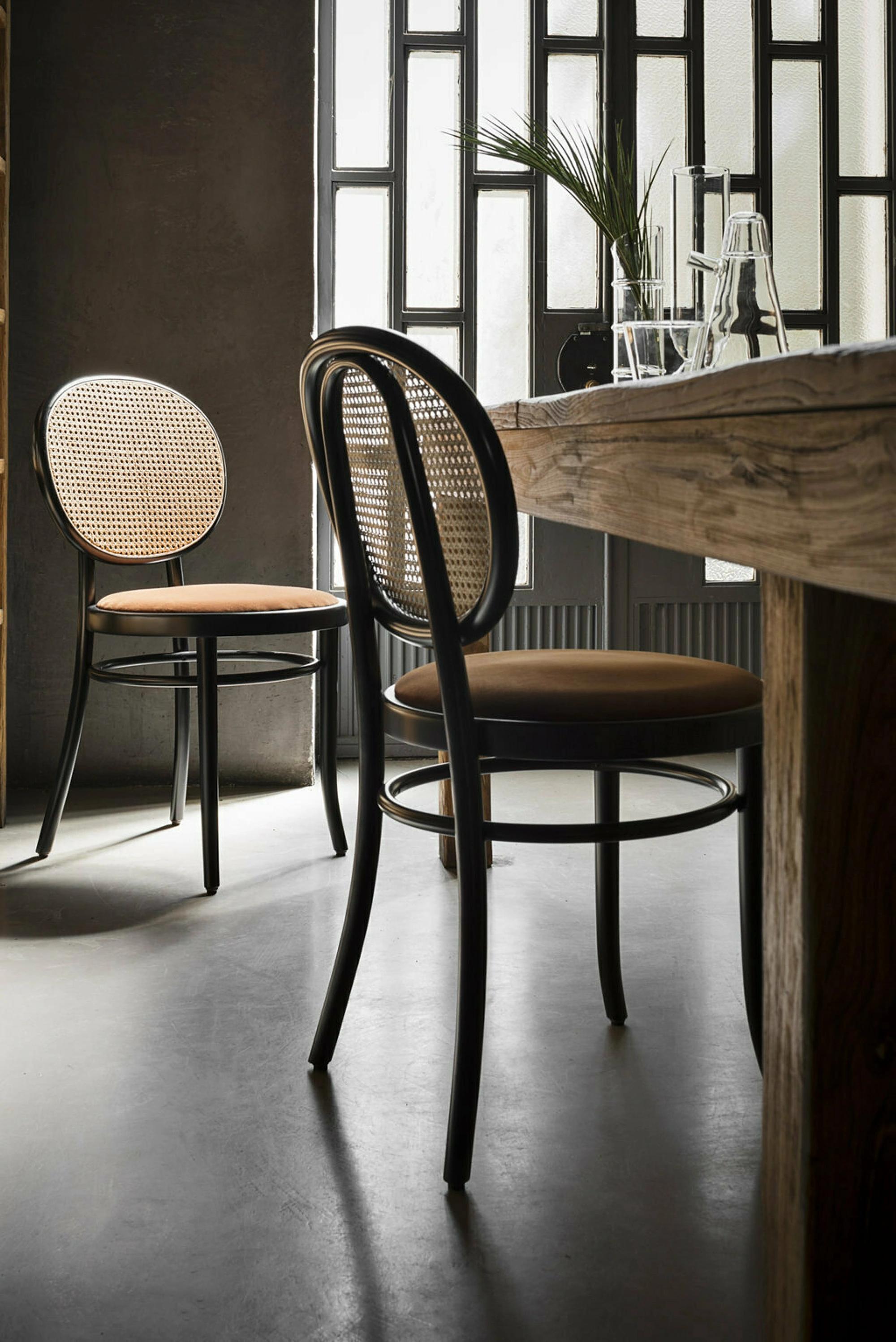 N. 0 | Gebrüder Thonet Vienna